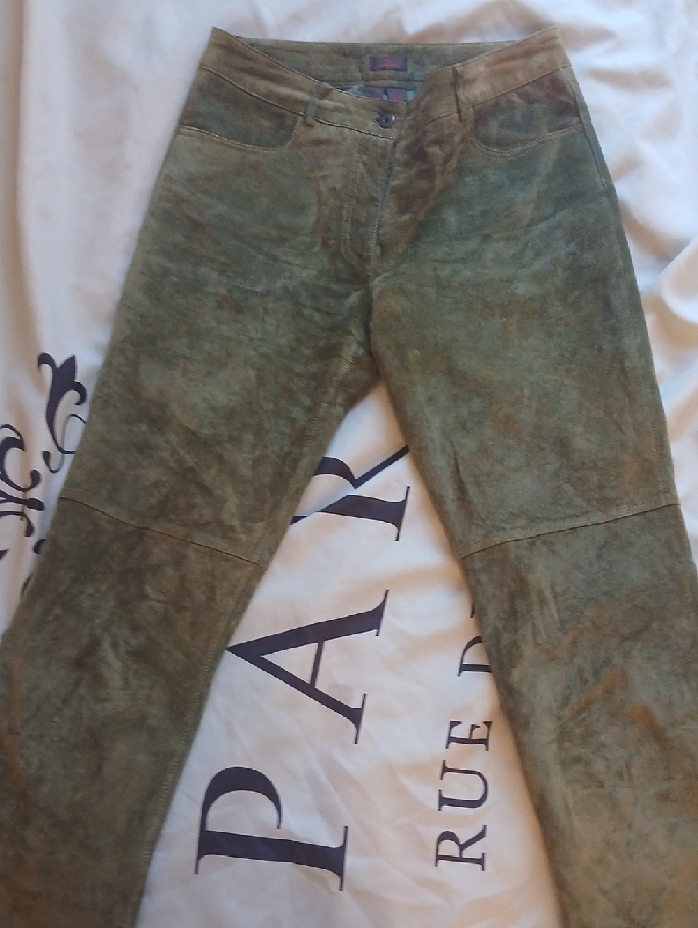 Danier Olive Green Suede Straight Leg Pants Size 8